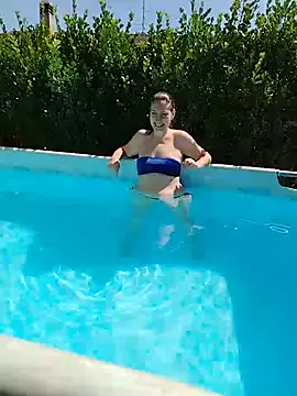 Snapshot of Assodibasss chatting on 05/24/26, 12:54 Assodibasss online show from 05/24/26, 12:54