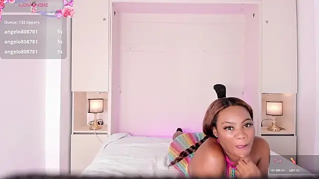 Snapshot of KendallRosse1 chatting on 03/01/25, 06:11 KendallRosse1 online show from 03/01/25, 06:11