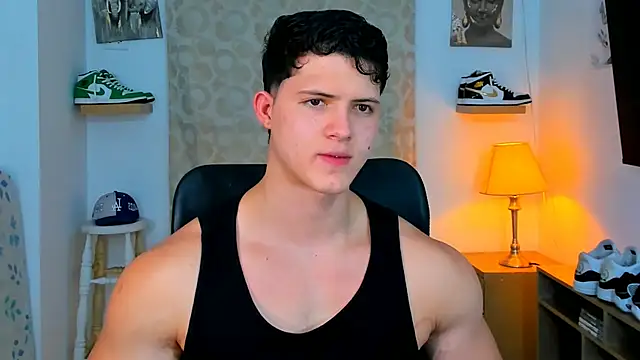 Snapshot of Hazzan_Velez chatting on 01/15/25, 03:00 Hazzan Velez online show from 01/15/25, 03:00