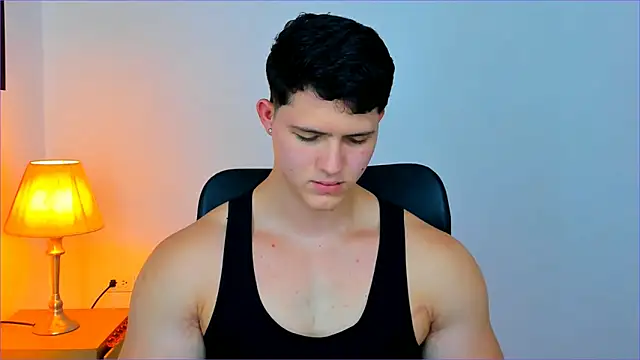 Snapshot of Hazzan_Velez chatting on 02/12/25, 11:30 Hazzan Velez online show from 02/12/25, 11:30