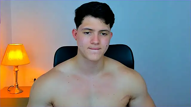 Snapshot of Hazzan_Velez chatting on 02/25/25, 11:44 Hazzan Velez online show from 02/25/25, 11:44