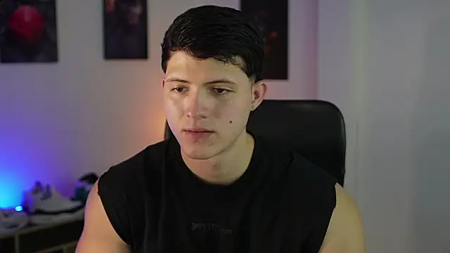 Snapshot of Hazzan_Velez chatting on 10/01/25, 10:27 Hazzan Velez online show from 10/01/25, 10:27