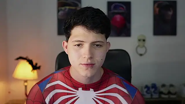 Snapshot of Hazzan_Velez chatting on 11/01/25, 01:29 Hazzan Velez online show from 11/01/25, 01:29