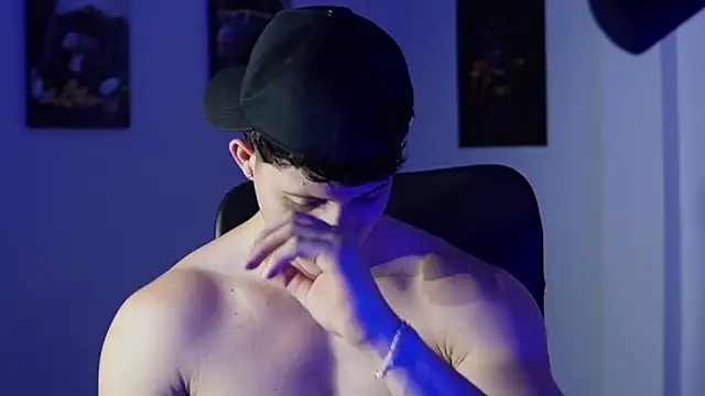 Hazzan Velez online show from 12/01/25, 06:13