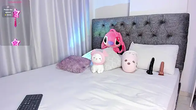 abbyfoxx  online show from 12/22/25, 11:57