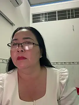 Snapshot of NDith chatting on 03/05/25, 03:07 NDith online show from 03/05/25, 03:07