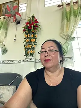 Snapshot of NDith chatting on 03/06/25, 12:54 NDith online show from 03/06/25, 12:54
