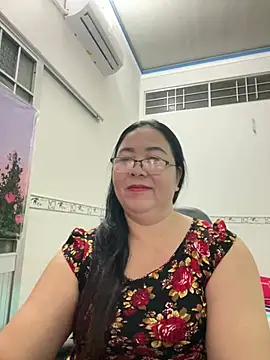 Snapshot of NDith chatting on 03/14/25, 11:56 NDith online show from 03/14/25, 11:56