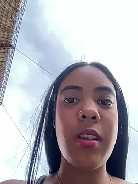 NAUGHTY LITTLE 18 online show from 04/16/26, 09:39