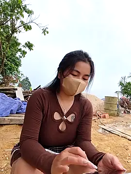 lyna bl online show from 03/28/26, 10:15