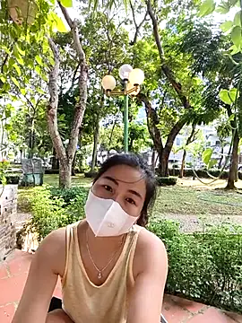 lyna bl online show from 04/21/26, 01:42