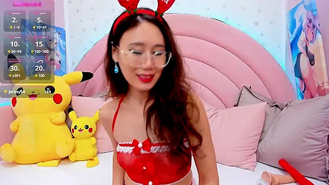 Nao  Chan  online show from 12/23/24, 04:33