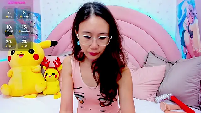 Nao  Chan  online show from 12/24/24, 01:38