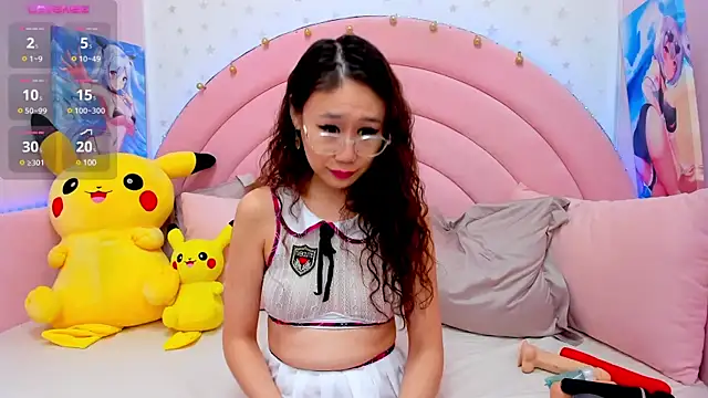 Nao  Chan  online show from 01/31/25, 01:22