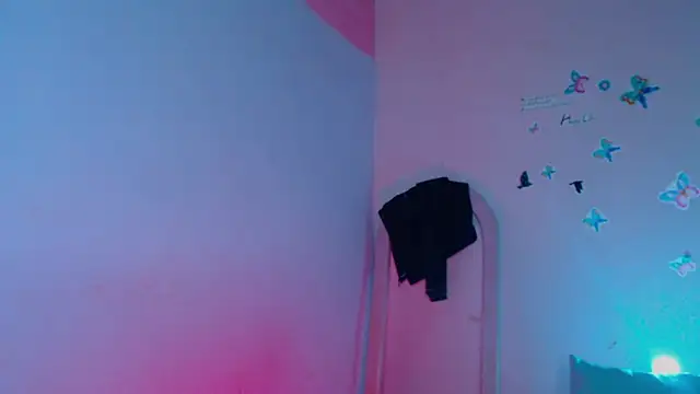 kitten sweet online show from 02/16/25, 08:21