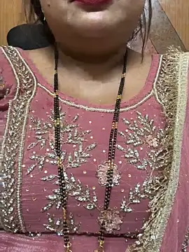 Oh-Monika online show from 10/20/25, 04:51