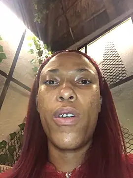 Snapshot of Kylie_Hairy_Bbc chatting on 06/22/26, 04:37 Kylie Hairy Bbc online show from 06/22/26, 04:37