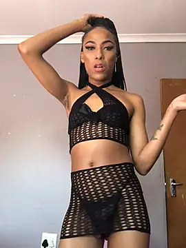 Snapshot of Kylie_Hairy_Bbc chatting on 07/17/26, 12:23 Kylie Hairy Bbc online show from 07/17/26, 12:23