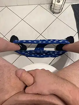 Snapshot of bock_auf_mumu chatting on 02/27/26, 04:56 bock auf mumu online show from 02/27/26, 04:56