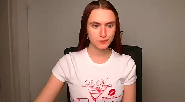 Snapshot of Gabriellagirl chatting on 12/23/24, 07:30 Gabriellagirl online show from 12/23/24, 07:30