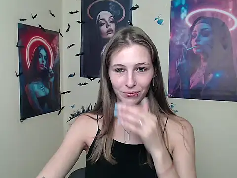 StrangerGi online show from 09/11/25, 12:05