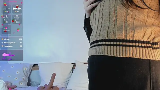 hannaasweet online show from 02/20/25, 03:01