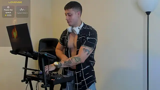 matt saill online show from 10/03/25, 12:51