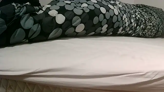 robertone80 online show from 02/28/25, 06:54