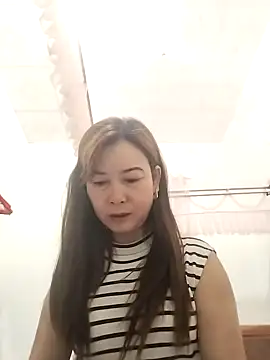 Snapshot of Sexy-ladyboobs20 chatting on 12/25/24, 10:16 Sexy-ladyboobs20 online show from 12/25/24, 10:16