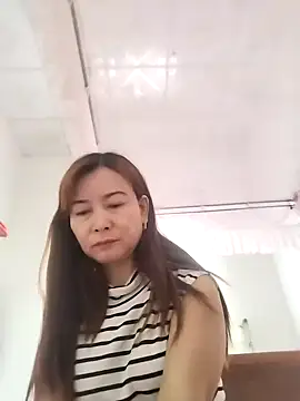 Snapshot of Sexy-ladyboobs20 chatting on 12/26/24, 01:18 Sexy-ladyboobs20 online show from 12/26/24, 01:18