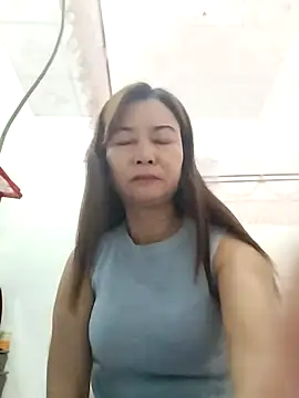 Snapshot of Sexy-ladyboobs20 chatting on 12/26/24, 09:58 Sexy-ladyboobs20 online show from 12/26/24, 09:58