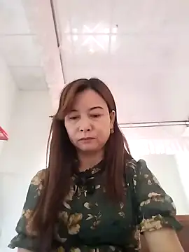 Snapshot of Sexy-ladyboobs20 chatting on 12/29/24, 08:33 Sexy-ladyboobs20 online show from 12/29/24, 08:33