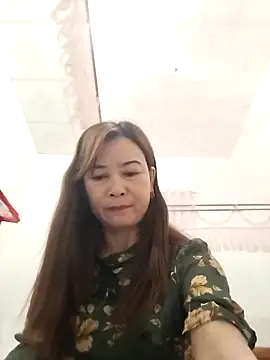 Snapshot of Sexy-ladyboobs20 chatting on 12/29/24, 10:47 Sexy-ladyboobs20 online show from 12/29/24, 10:47