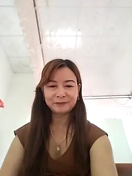 Snapshot of Sexy-ladyboobs20 chatting on 12/31/24, 01:47 Sexy-ladyboobs20 online show from 12/31/24, 01:47