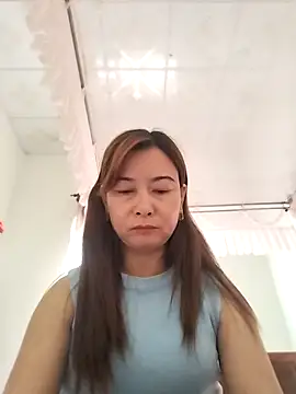 Snapshot of Sexy-ladyboobs20 chatting on 01/01/25, 08:45 Sexy-ladyboobs20 online show from 01/01/25, 08:45