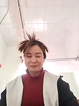 Snapshot of Sexy-ladyboobs20 chatting on 01/04/25, 05:05 Sexy-ladyboobs20 online show from 01/04/25, 05:05