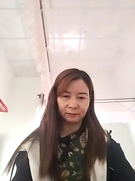 Snapshot of Sexy-ladyboobs20 chatting on 01/05/25, 01:35 Sexy-ladyboobs20 online show from 01/05/25, 01:35