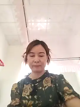 Snapshot of Sexy-ladyboobs20 chatting on 01/05/25, 05:20 Sexy-ladyboobs20 online show from 01/05/25, 05:20