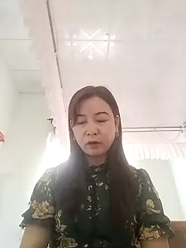 Snapshot of Sexy-ladyboobs20 chatting on 01/15/25, 06:33 Sexy-ladyboobs20 online show from 01/15/25, 06:33