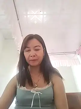 Snapshot of Sexy-ladyboobs20 chatting on 01/17/25, 06:26 Sexy-ladyboobs20 online show from 01/17/25, 06:26