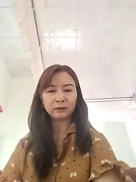 Snapshot of Sexy-ladyboobs20 chatting on 01/19/25, 02:04 Sexy-ladyboobs20 online show from 01/19/25, 02:04