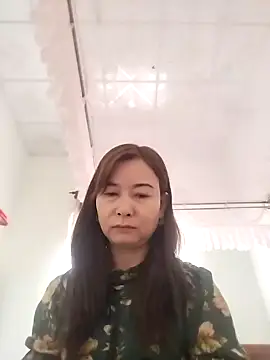 Snapshot of Sexy-ladyboobs20 chatting on 01/20/25, 05:15 Sexy-ladyboobs20 online show from 01/20/25, 05:15