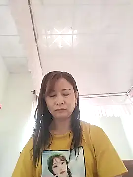 Snapshot of Sexy-ladyboobs20 chatting on 01/21/25, 08:41 Sexy-ladyboobs20 online show from 01/21/25, 08:41