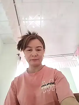 Snapshot of Sexy-ladyboobs20 chatting on 01/26/25, 08:25 Sexy-ladyboobs20 online show from 01/26/25, 08:25