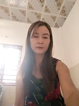 Snapshot of Sexy-ladyboobs20 chatting on 03/12/25, 06:07 Sexy-ladyboobs20 online show from 03/12/25, 06:07