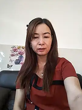 Snapshot of Sexy-ladyboobs20 chatting on 03/15/25, 12:58 Sexy-ladyboobs20 online show from 03/15/25, 12:58