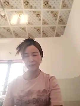 Snapshot of Sexy-ladyboobs20 chatting on 03/23/25, 05:00 Sexy-ladyboobs20 online show from 03/23/25, 05:00