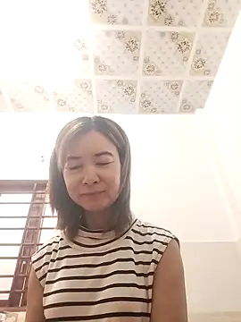 Snapshot of Sexy-ladyboobs20 chatting on 09/12/25, 01:17 Sexy-ladyboobs20 online show from 09/12/25, 01:17