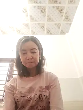 Snapshot of Sexy-ladyboobs20 chatting on 10/08/25, 01:14 Sexy-ladyboobs20 online show from 10/08/25, 01:14