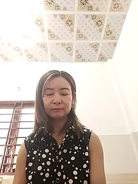 Snapshot of Sexy-ladyboobs20 chatting on 10/24/25, 01:24 Sexy-ladyboobs20 online show from 10/24/25, 01:24